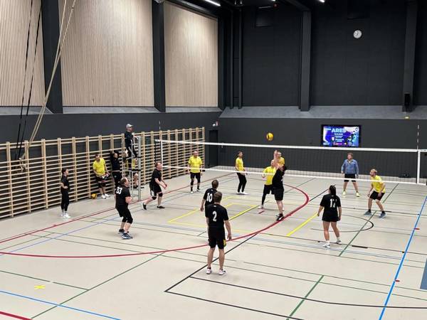 TUS volleyboll! / TUS lentopallo!
