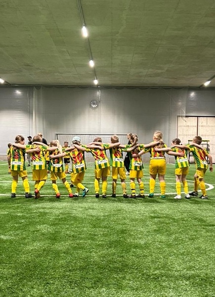 Nytt flicklag ⚽️ Uusi tyttöjoukkue