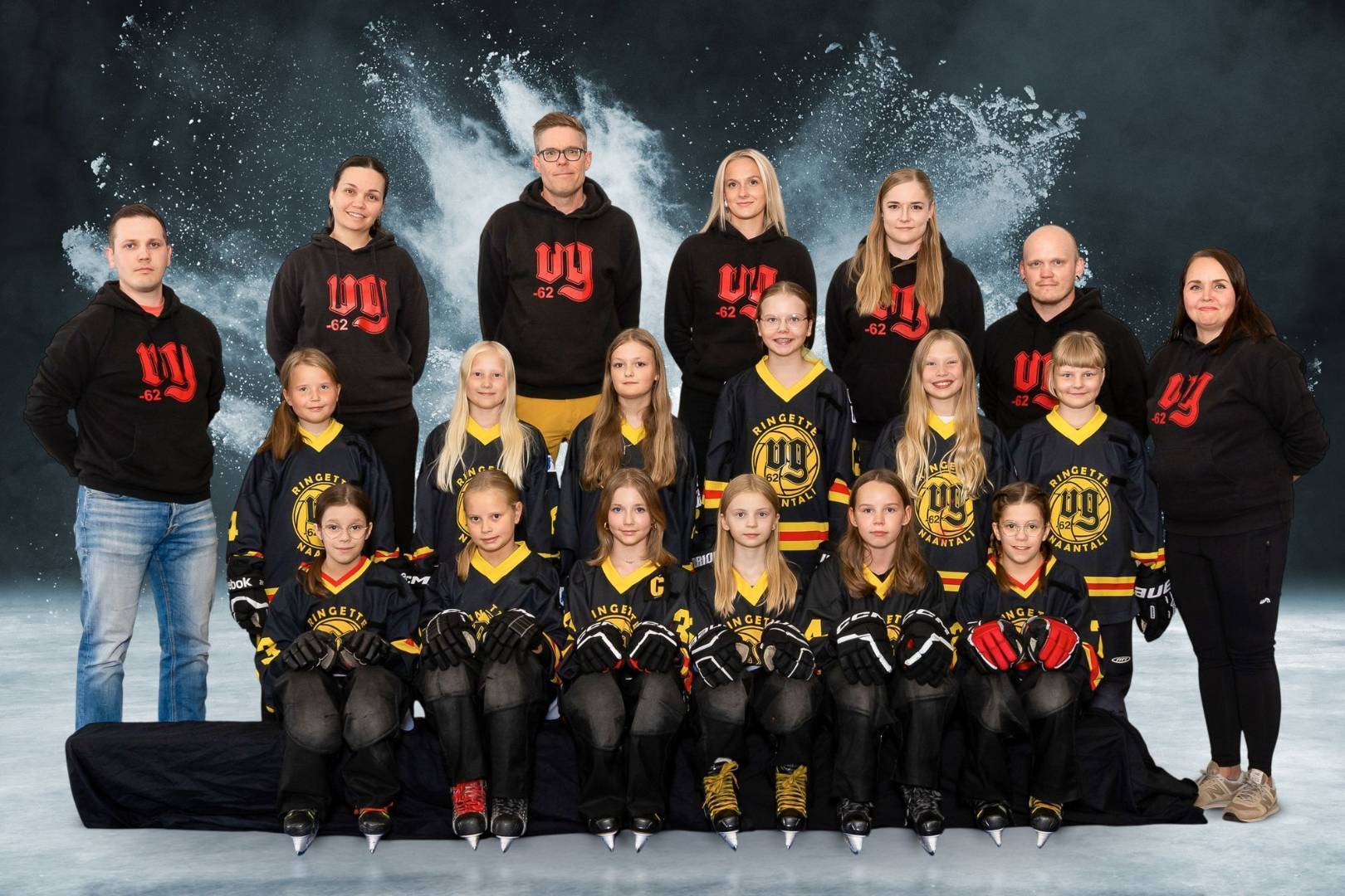 E- juniorit 2025-2026