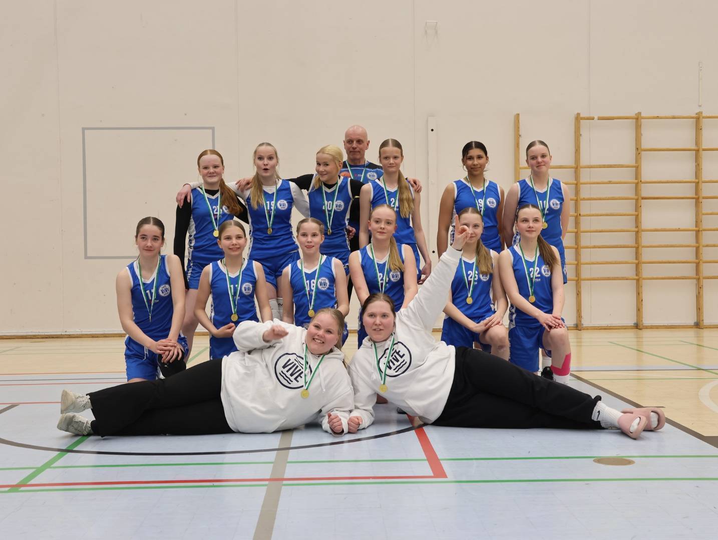 Vedon C-tytöille Keskisen alueen mestaruus