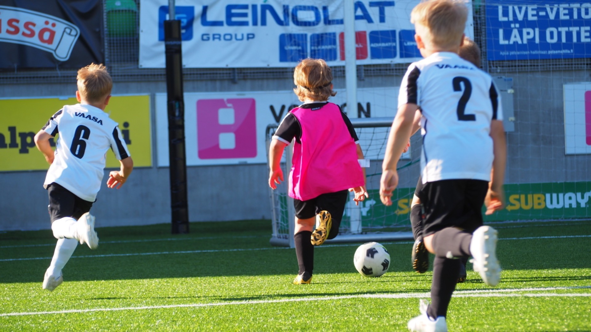 Junnuliiga: Extra-harjoitukset/-träningar/-trainings