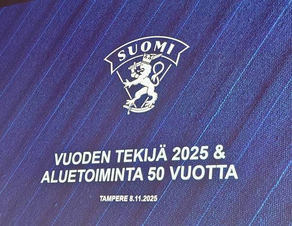 Jääkiekkoliiton palkitsemat Vuoden Tekijät palkittiin la 8.11 Tampereella