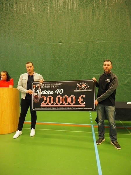 HYVÄNTEKEVÄISYYSOTTELU TUOTTI HUIMAN POTIN JUNIOREILLE