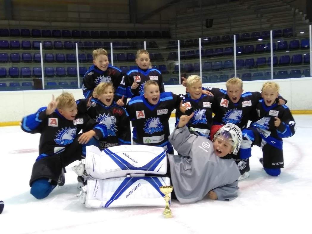 YJK F1-09 joukkue voitti Raahessa TeKi:n järjestämän F1 turnauksen