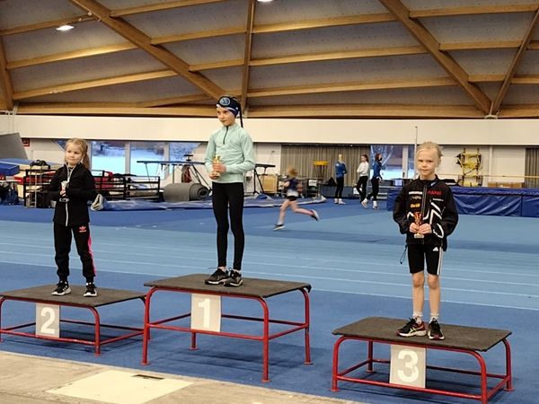 Siiri Ikäläinen voitti Oulun Jouluhalleissa