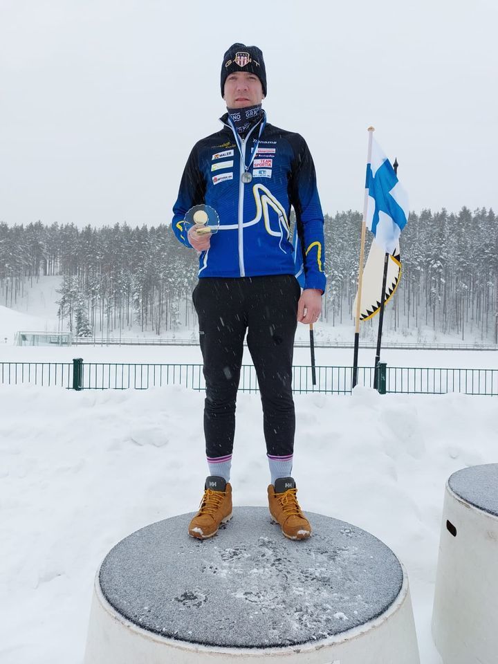 Roni Knuutila SM-hopealla ja JP Ojala SM pronssilla perinteisellä