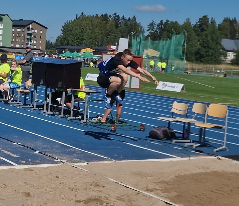Roope-Mikael Rentola SM-kisoissa 18. P14 kolmiloikassa.