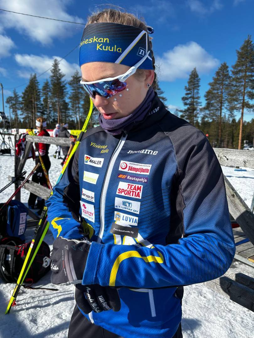 Kuula kahdeksan hiihtäjän voimin SM-hiihtojen kuninkuunmatkille