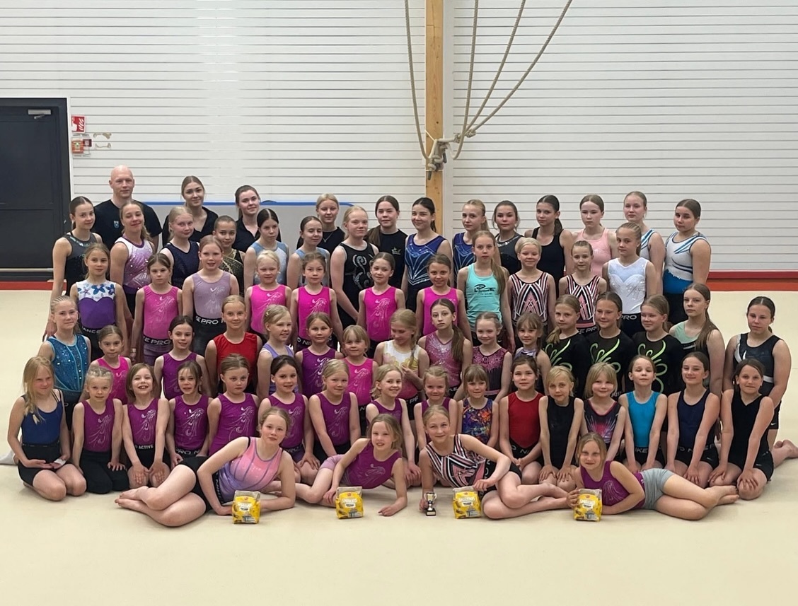 ​Ylivieska Gymnastics leireili