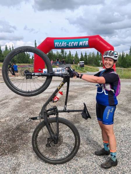 ​Piia Hämäläinen Ylläs-Levi MTB kisa kahdeksas