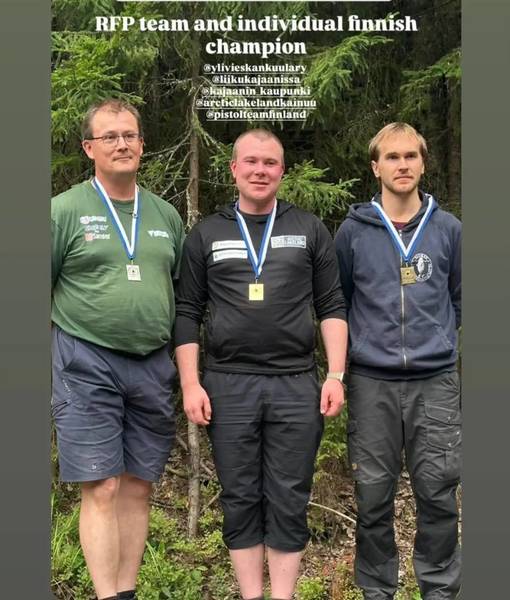 Sampo Voutilainen olympiapistoolin Suomen mestariksi, joukkuekisan SM-kulta Kuulalle