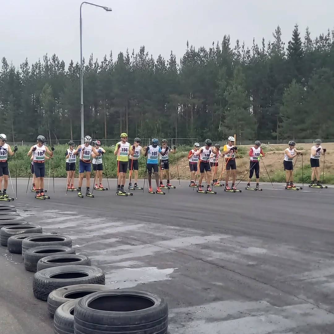 ​Mökkönen ja Ojala rullahiihdon Suomen mestareiksi