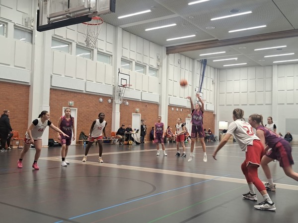 U16-tyttöjen pelit Oulussa 8.11.