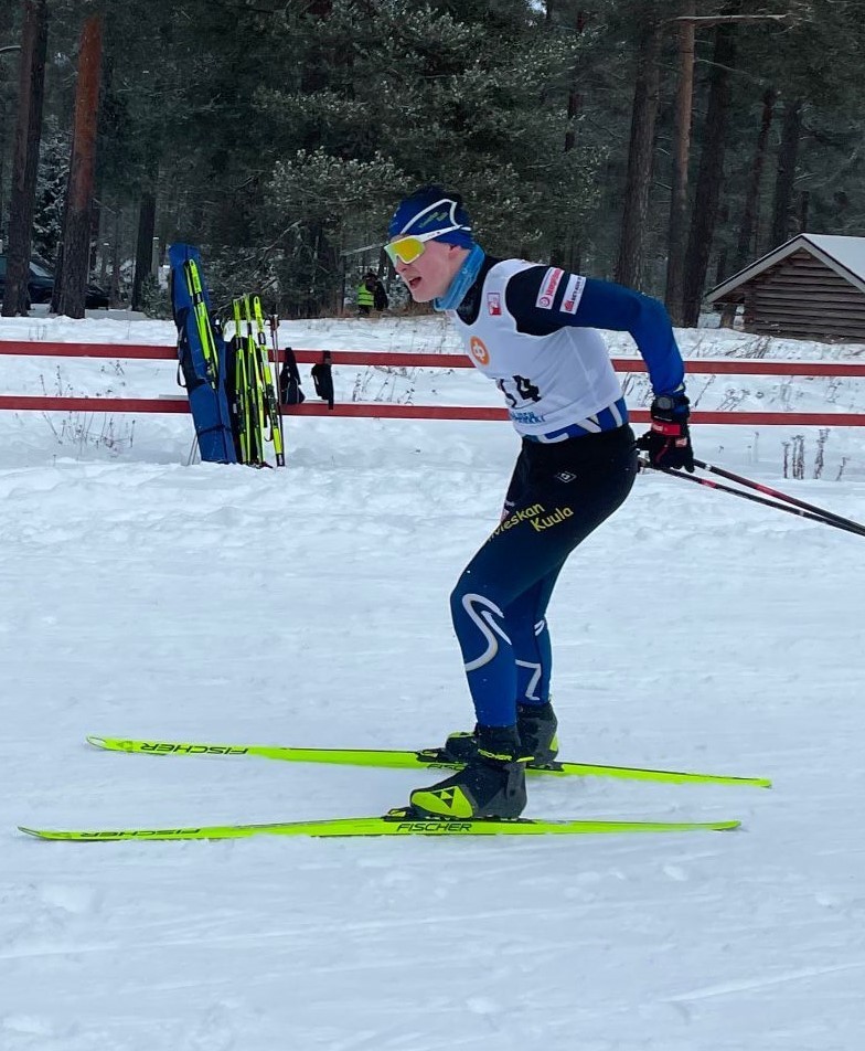 ​Atte Huhtanen kymmenes, Enni-Sofia Saari 11. SM kympillä