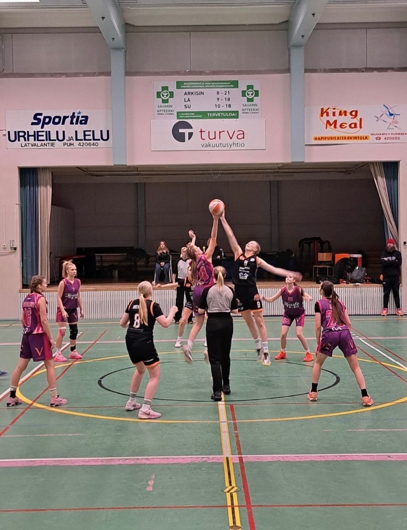 U16-tyttöjen peliviikonloput Oulussa ja kotikentällä