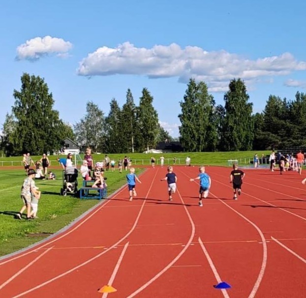 Kesän yleisurheilukoulun ilmoittautuminen avautuu 18.4. klo 12