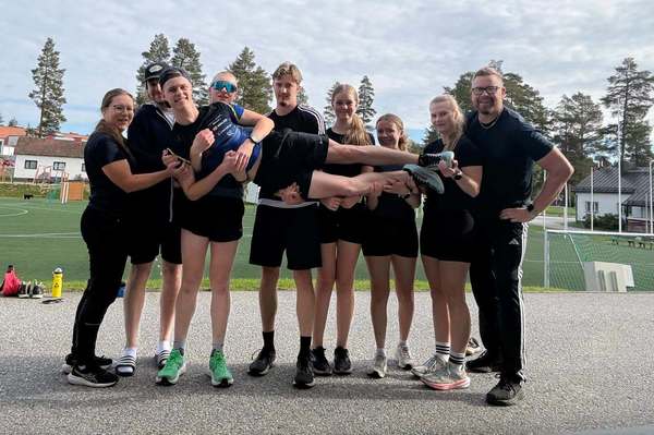 ​Kuula Ski Team leireilee Vuokatissa.