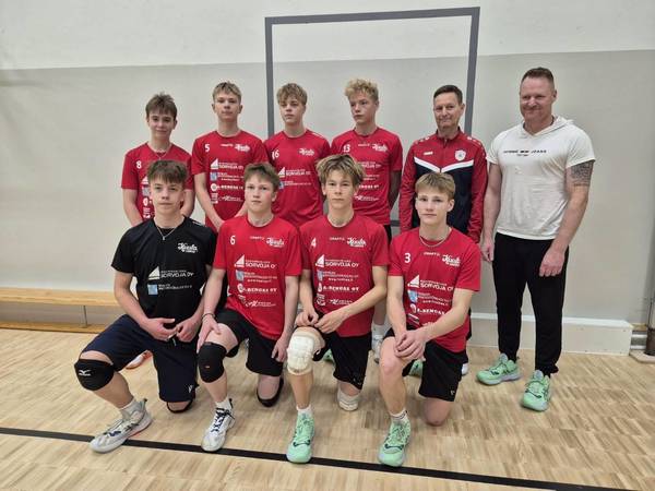 ​U17-pojat turnausvoittoon lentopallokauden avauksessa