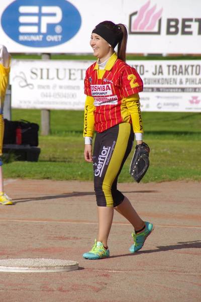 Kuulattarille voitto hellepelistä