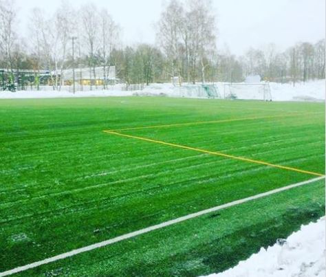T15 tytöille 7-0 voitto sunnuntaina Oulunkylän tekonurmella lumimyrskystä huolimatta!